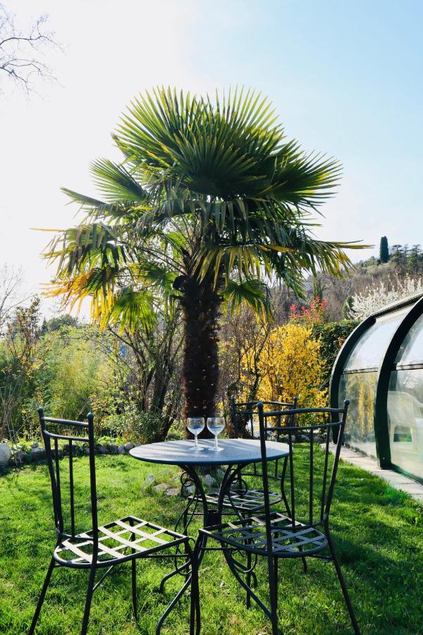 Chambre Avec Jacuzzi Privatif "Le Pecher" Saillans  Exterior photo